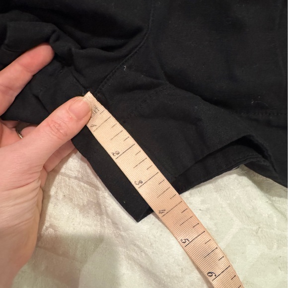 NWT Joie black Pleated Short Cotton Linen blend 4 Pockets High rise - Picture 7 of 9